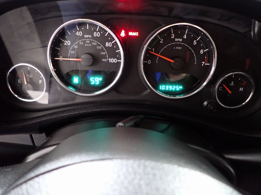 Used 2015 Jeep Wrangler Sport w/ Quick Order Package 23S image 18