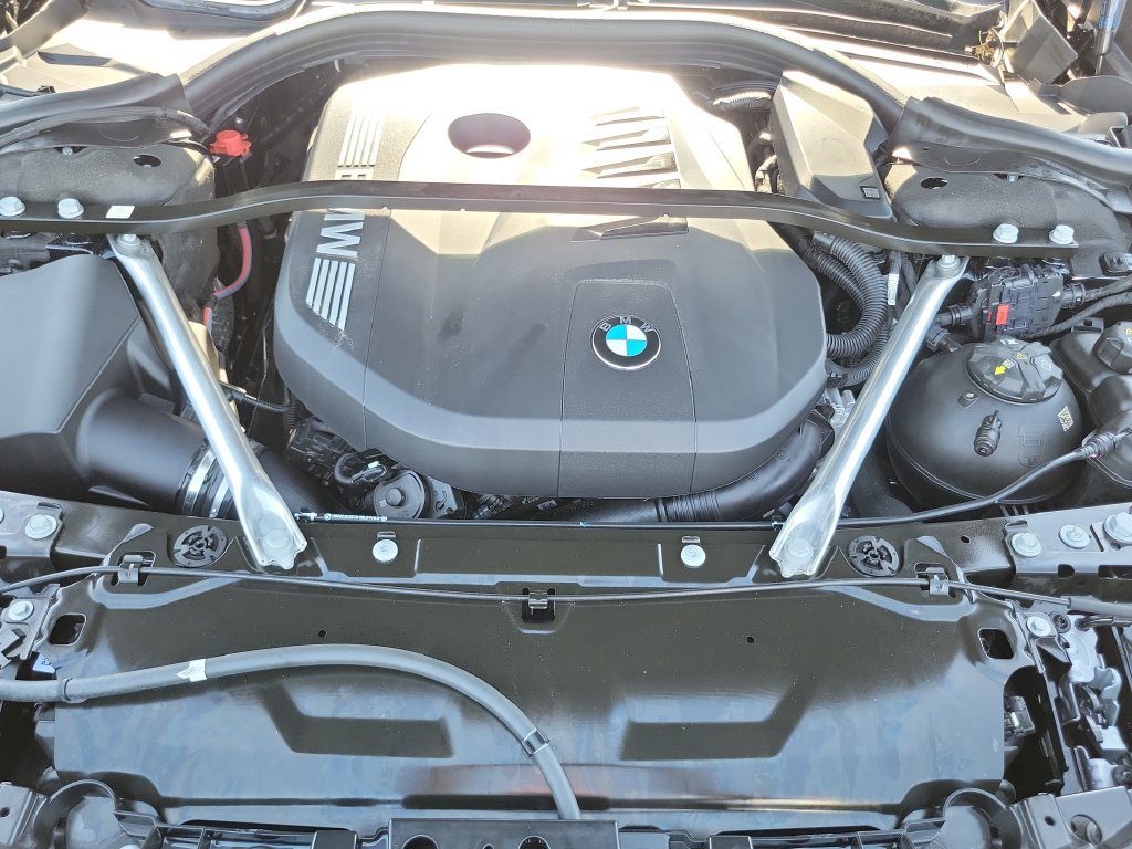 Used 2026 BMW 740i RWD image 28