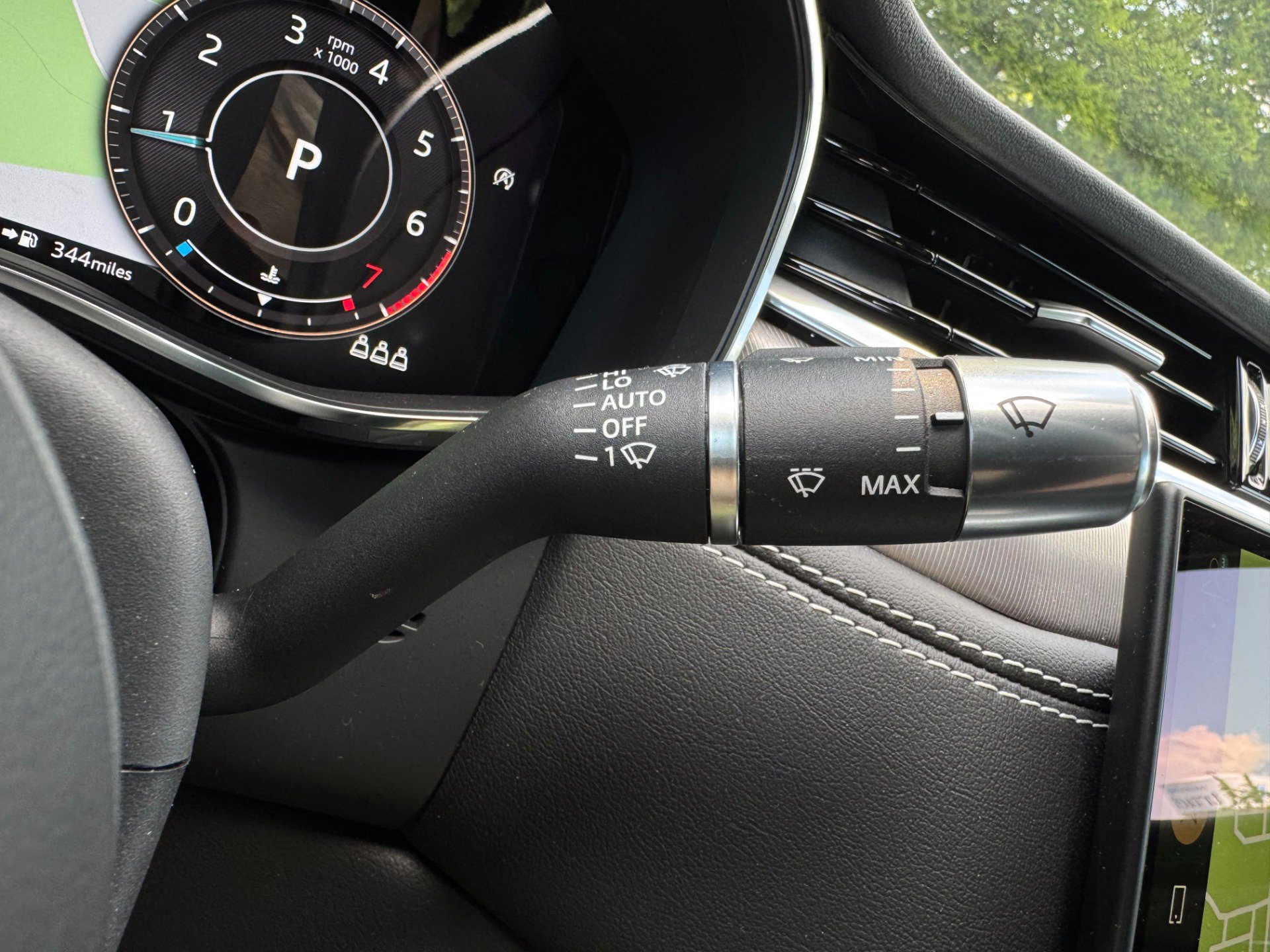 Used 2021 Jaguar XF R-Dynamic SE image 64