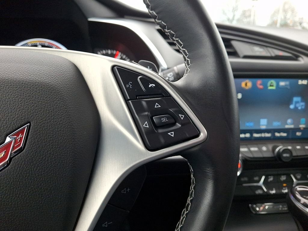 Used 2019 Chevrolet Corvette Stingray Coupe w/ 1LT image 18