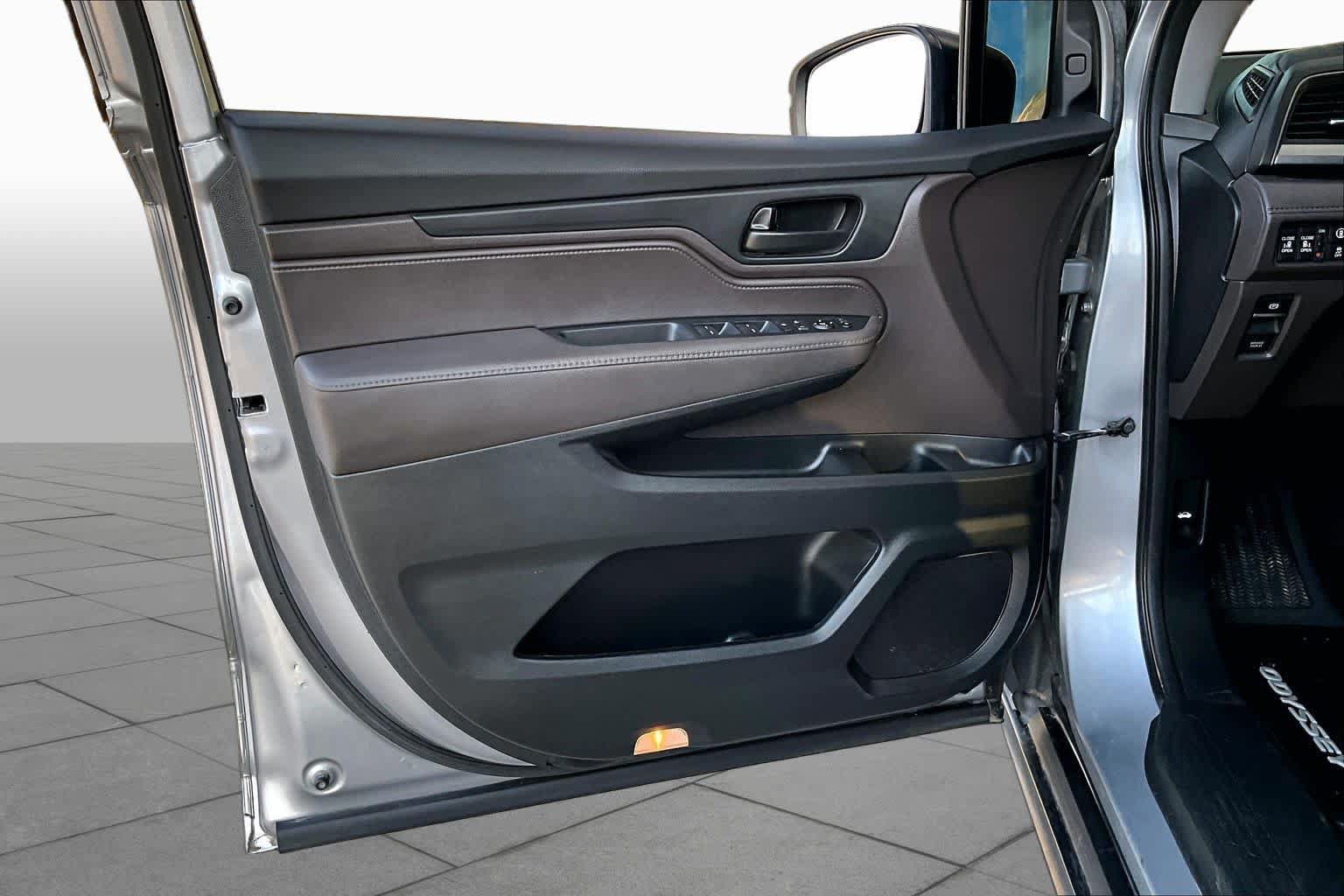 Certified 2022 Honda Odyssey EX image 21