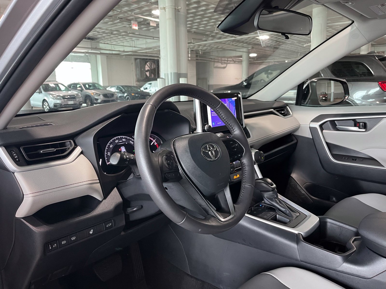 Used 2025 Toyota RAV4 XLE Premium w/ Weather Package AWD/4WD image 16