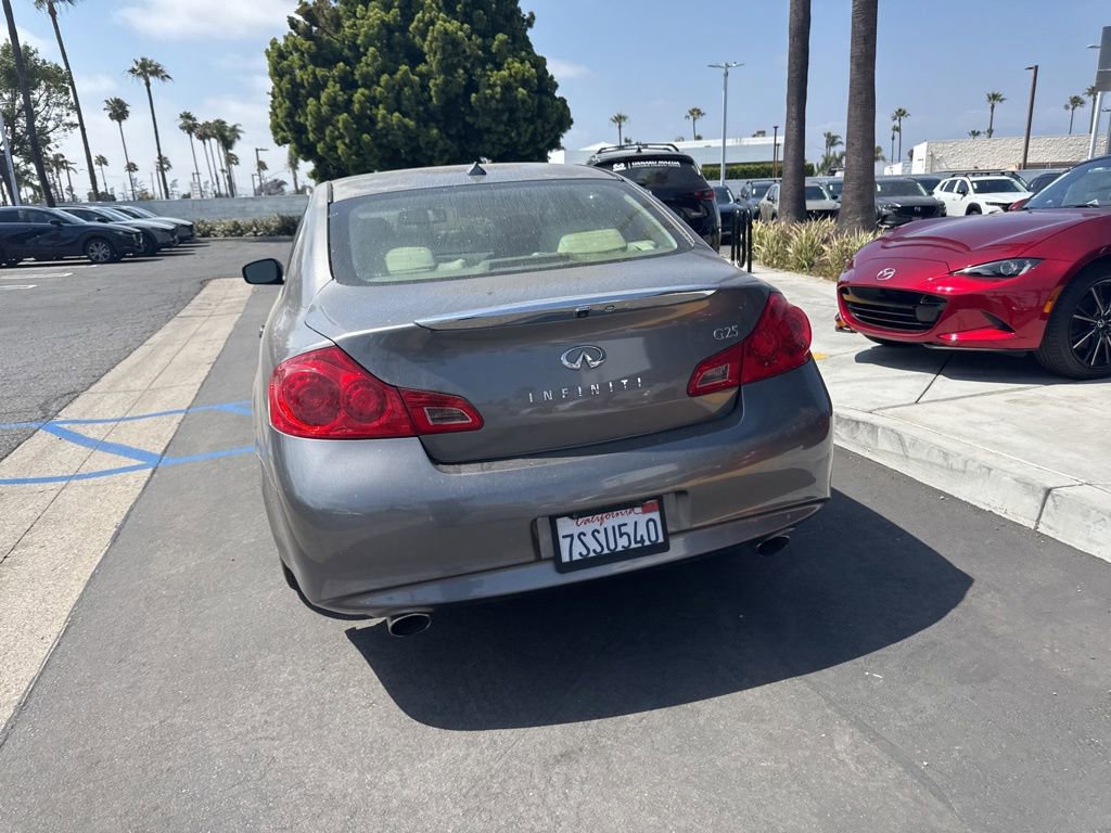 Used 2012 INFINITI G25 Journey RWD image 16