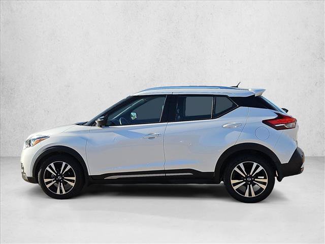 Used 2020 Nissan Kicks SR w/ SR Premium Package FWD image 9