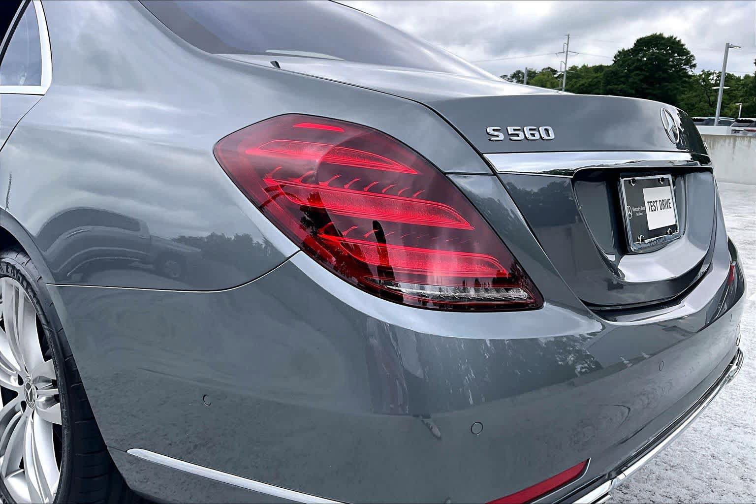 Used 2018 Mercedes-Benz S 560 4MATIC Sedan image 29