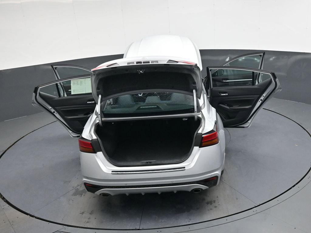 Used 2021 Nissan Altima 2.5 SV w/ SV Premium Package image 46