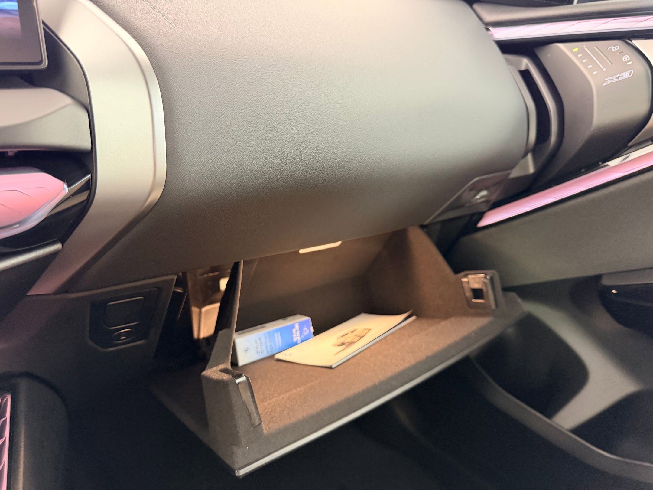 New 2026 BMW X3 xDrive30 w/ Premium Package AWD/4WD image 23