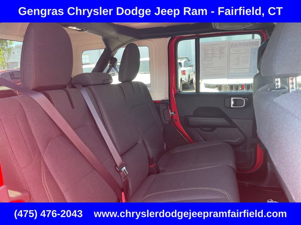 Certified 2025 Jeep Wrangler Unlimited Sahara AWD/4WD image 21