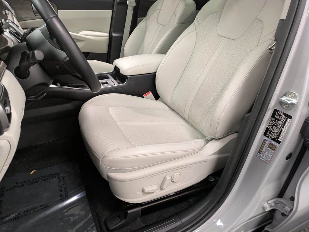 Certified 2022 Kia Sorento X-Line EX image 10