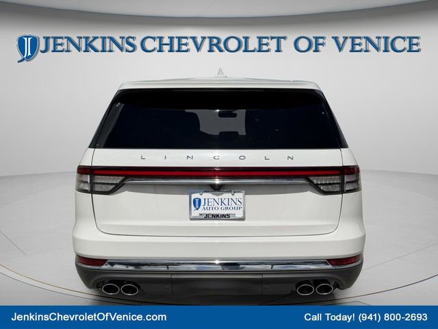 Used 2023 Lincoln Aviator Reserve w/ Equipment Group 201A AWD/4WD image 6