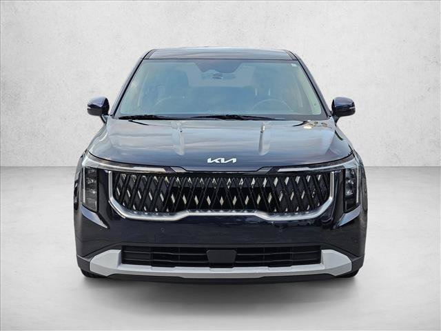 Used 2025 Kia Carnival LX FWD video 2