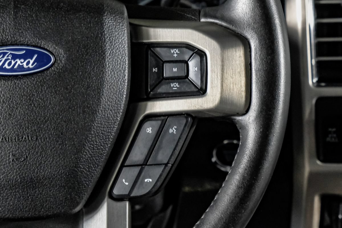 Used 2018 Ford F250 Platinum w/ Platinum Ultimate Package AWD/4WD image 18