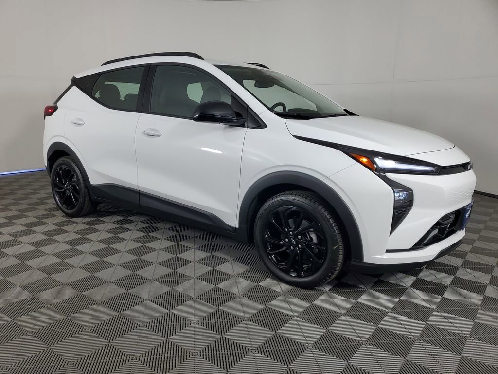 New 2027 Chevrolet Bolt RS FWD image 2