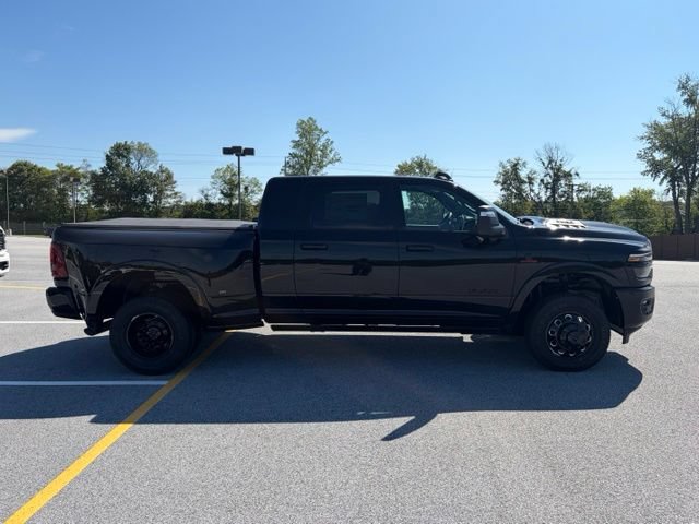 New 2026 RAM 3500 Limited AWD/4WD image 8