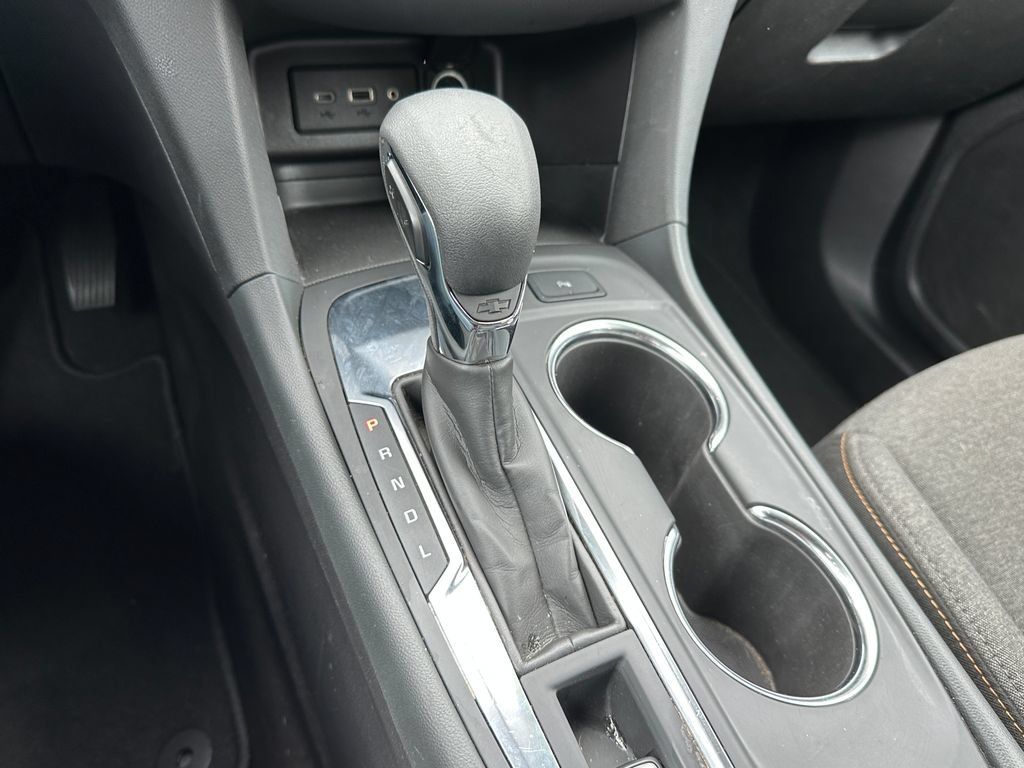 Used 2024 Chevrolet Equinox LT FWD image 32