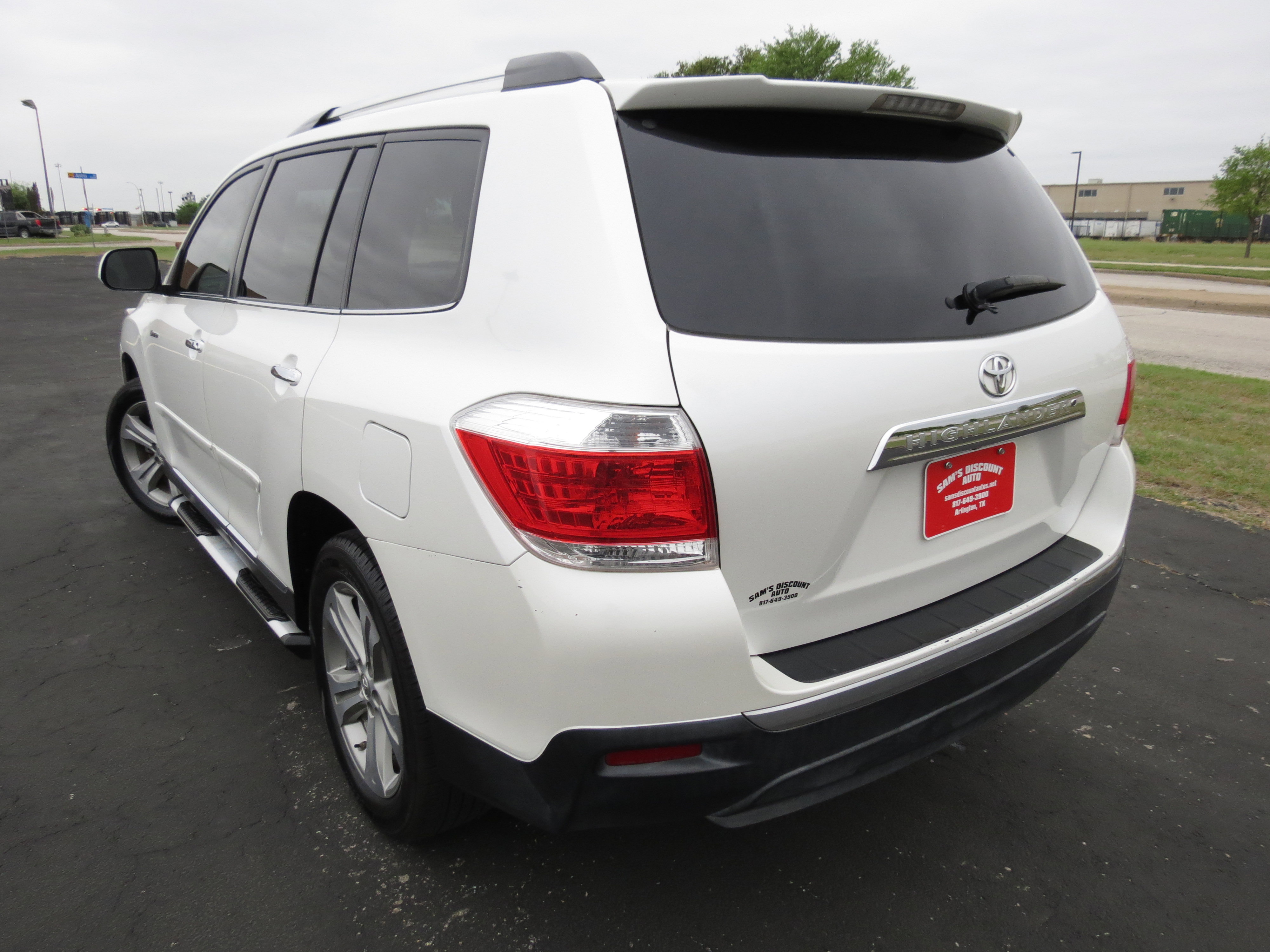 Used 2012 Toyota Highlander Limited image 5
