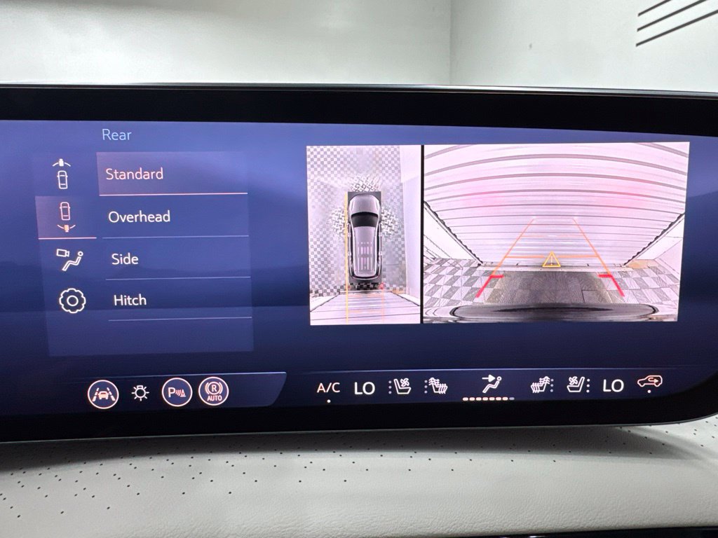 New 2027 Buick Enclave Avenir FWD image 11