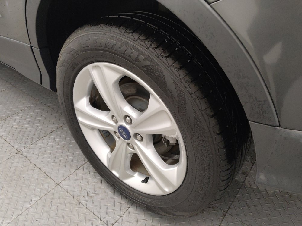Used 2016 Ford Escape SE FWD image 31