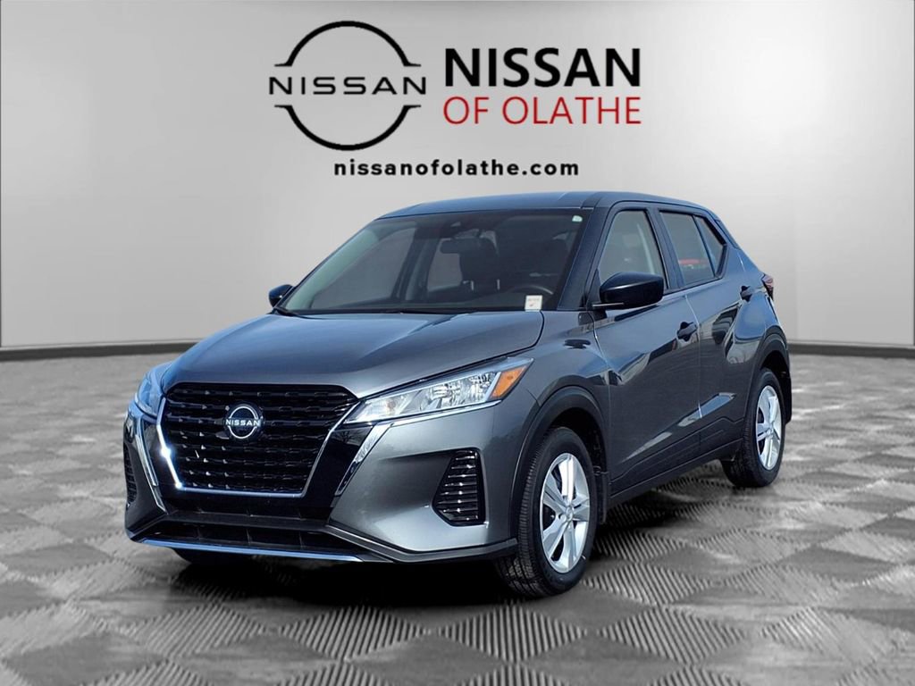 Certified 2025 Nissan Kicks Play S image 1