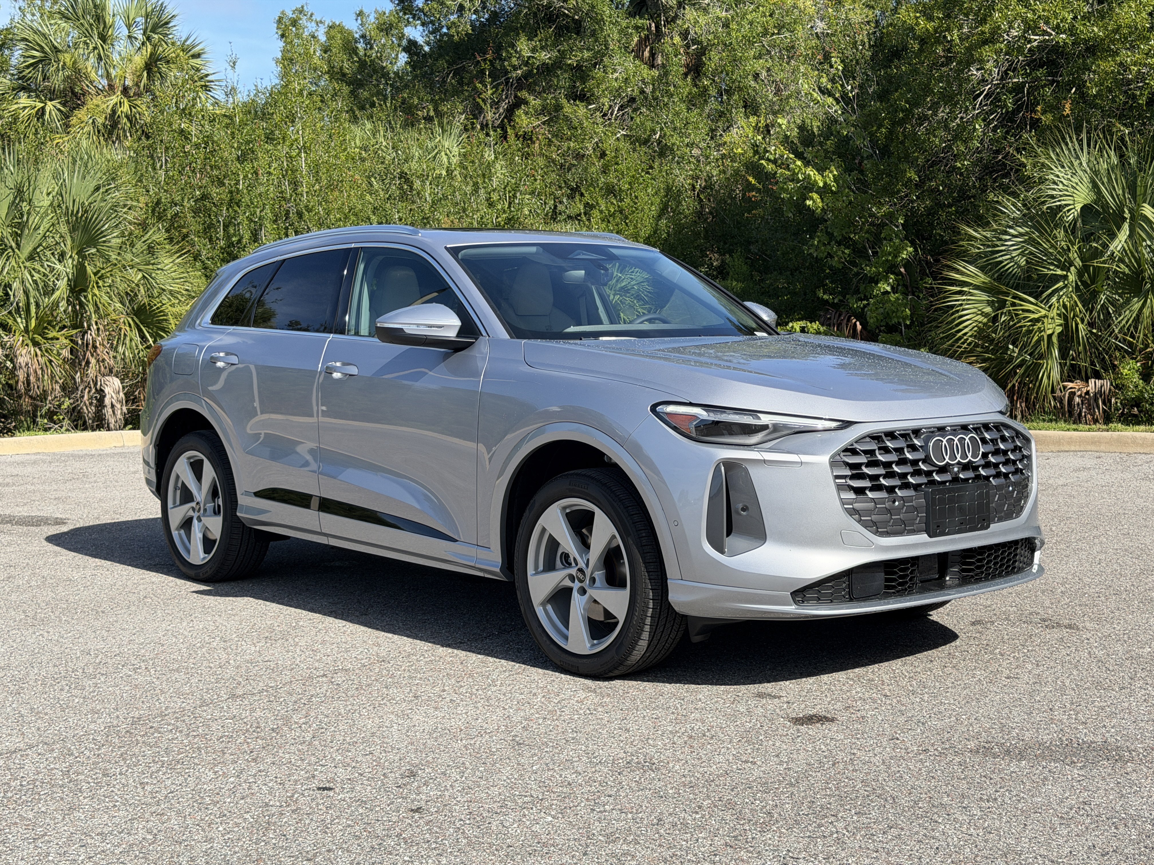 New 2026 Audi Q5 Premium AWD/4WD image 1