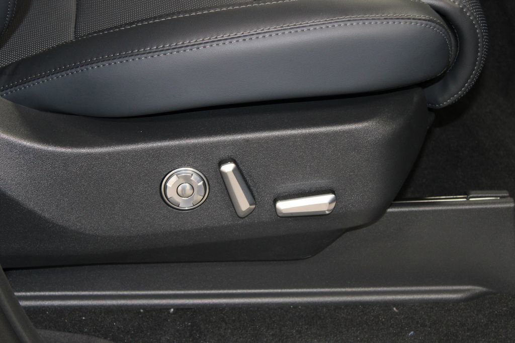 New 2026 Lincoln Navigator L Reserve image 29
