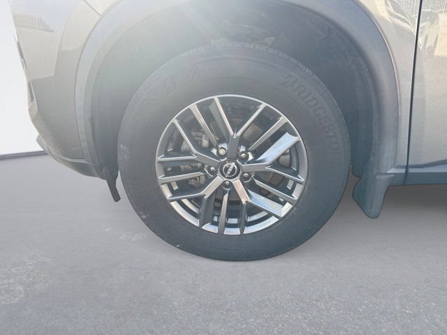 Certified 2023 Nissan Rogue S FWD image 12