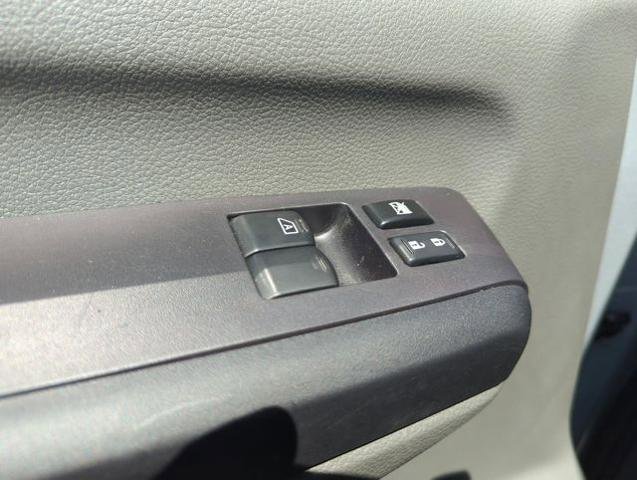 Certified 2019 Nissan NV 3500 S RWD image 29