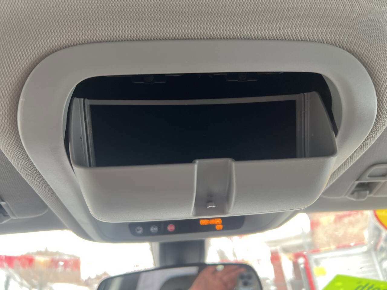 Used 2018 Chevrolet Equinox LT image 30