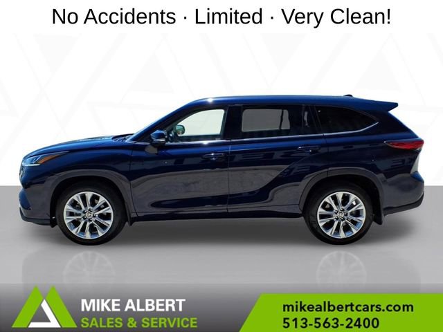 Used 2022 Toyota Highlander Limited AWD/4WD image 4