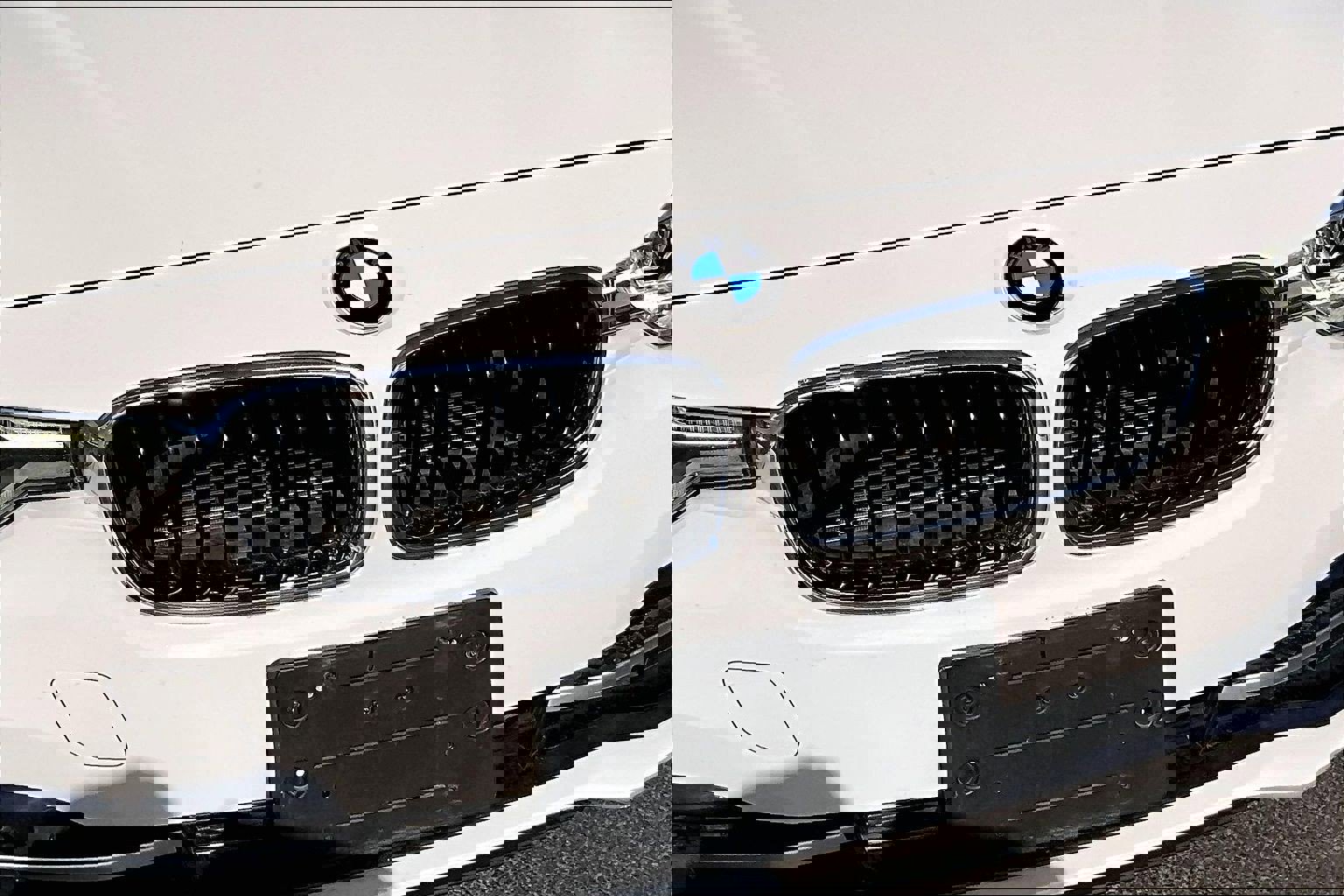 Used 2018 BMW 330i Sedan w/ Convenience Package image 26