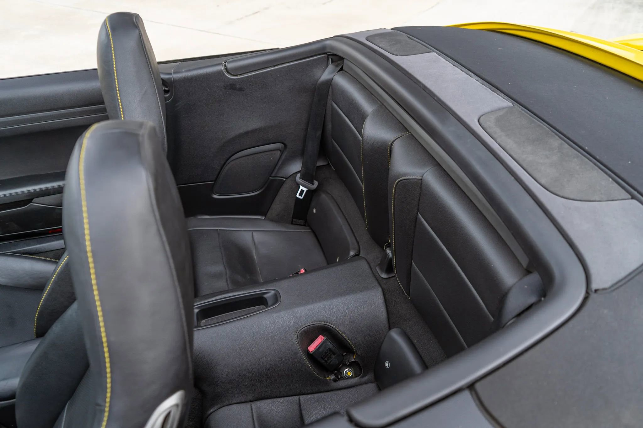 Used 2015 Porsche 911 Carrera S image 25