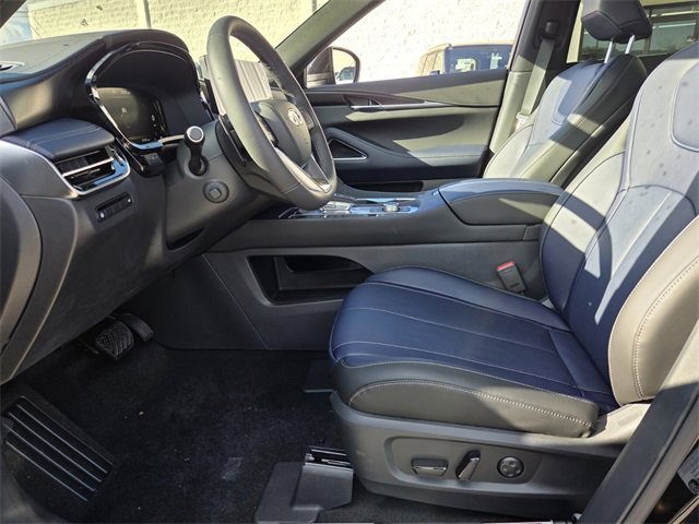 New 2026 INFINITI QX60 Sport w/ Dark Cargo Package image 11