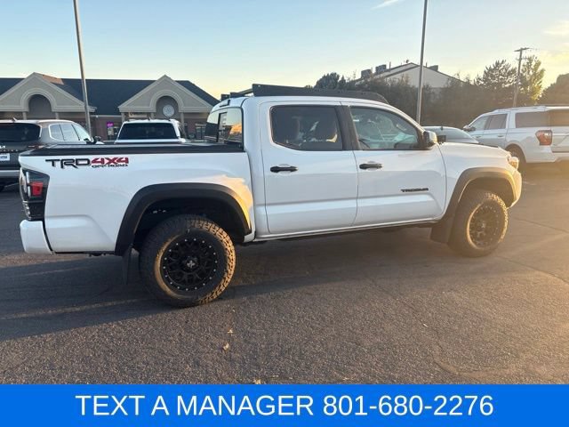 Used 2021 Toyota Tacoma TRD Off-Road w/ Technology Package AWD/4WD image 8