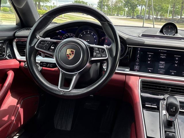 Used 2019 Porsche Panamera 4 AWD/4WD image 18