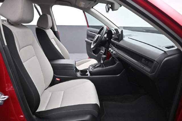 Certified 2026 Honda CR-V LX image 3