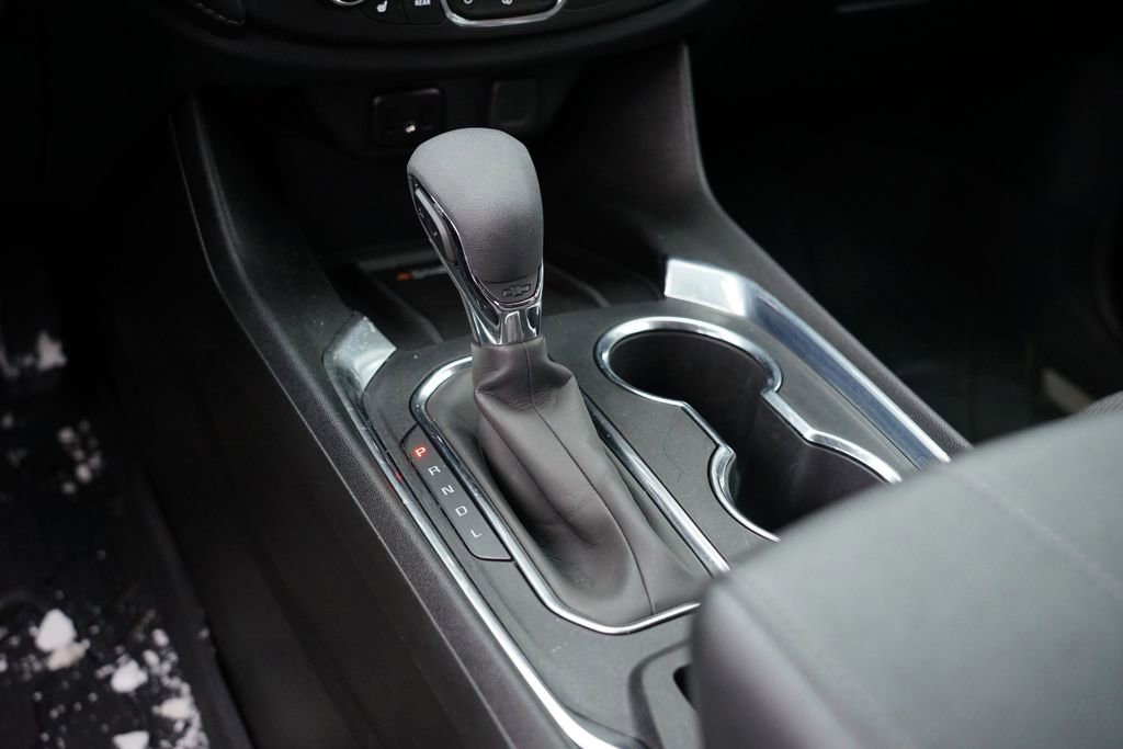 Used 2023 Chevrolet Traverse LT image 28