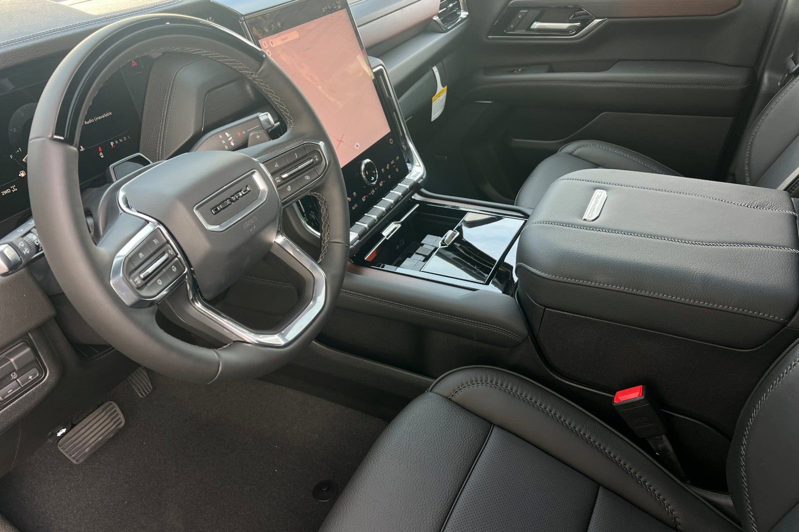 New 2026 GMC Yukon Denali w/ Denali Reserve Package image 8