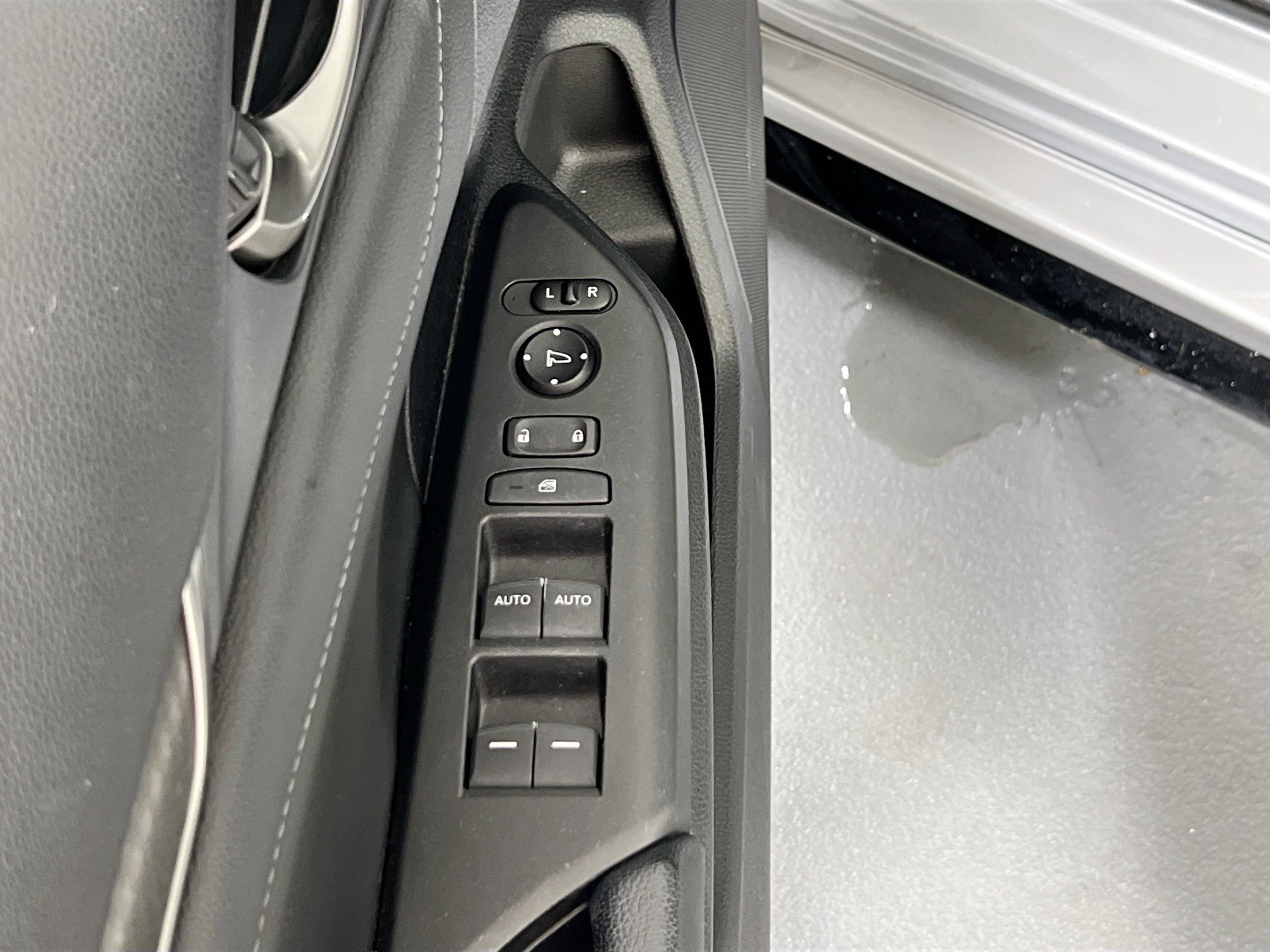 Used 2018 Honda Civic Sport Touring image 18