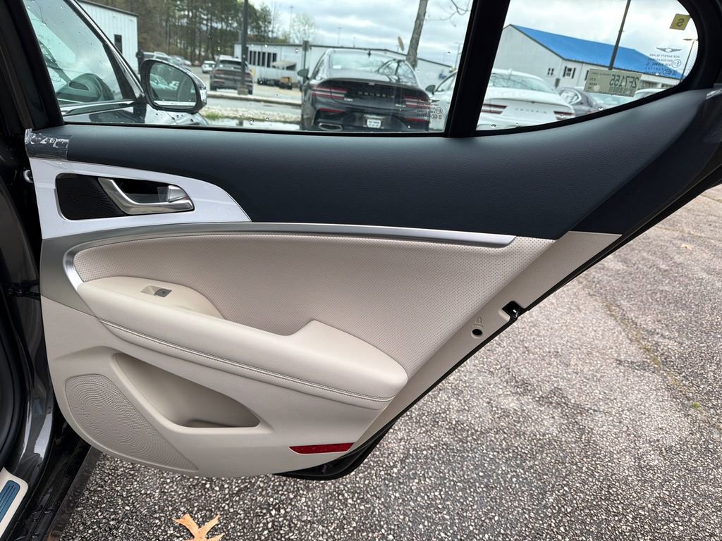 New 2026 Genesis G70 2.5T Prestige image 16