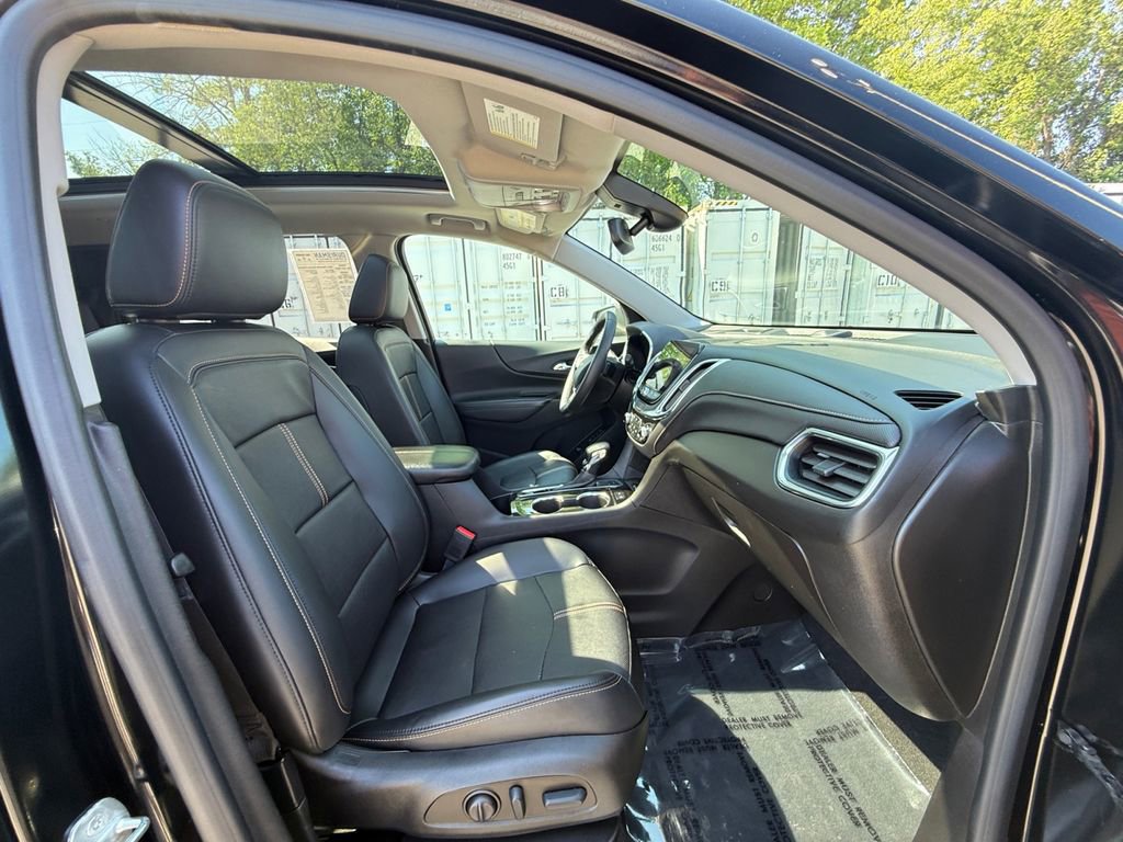 Used 2022 Chevrolet Equinox Premier AWD/4WD image 27