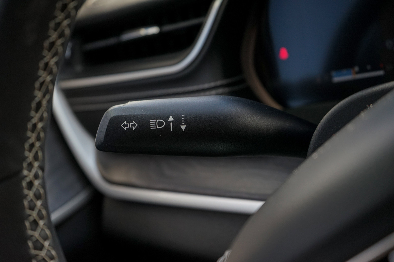 Used 2023 Jeep Grand Cherokee Limited w/ Black Appearance Package image 20