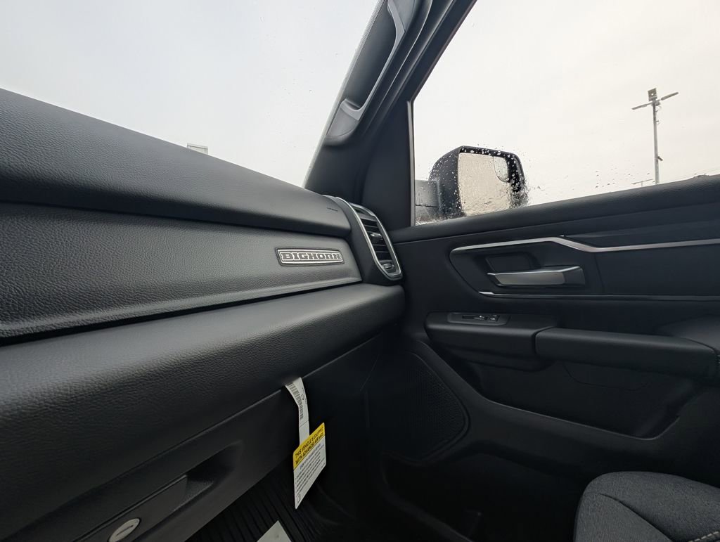 New 2026 RAM 1500 4x4 Crew Cab image 35