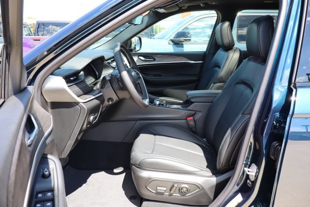 New 2026 Jeep Grand Cherokee L Limited AWD/4WD image 15
