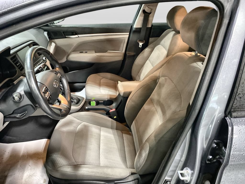 Used 2019 Hyundai Elantra Value Edition FWD image 15