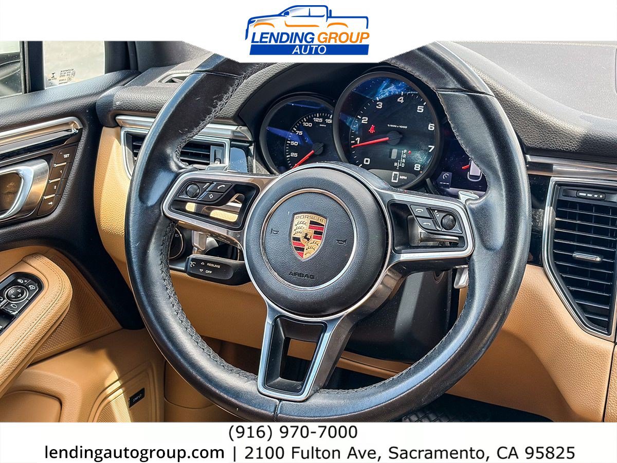Used 2018 Porsche Macan Sport Edition AWD/4WD image 14