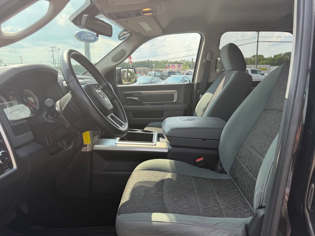 Used 2015 RAM 1500 Big Horn RWD image 14