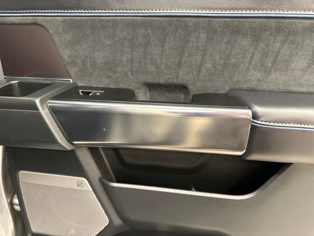 Certified 2025 Ford F150 Platinum w/ FX4 Off-Road Package image 18