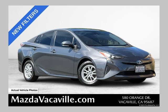 Used 2017 Toyota Prius Four FWD image 1