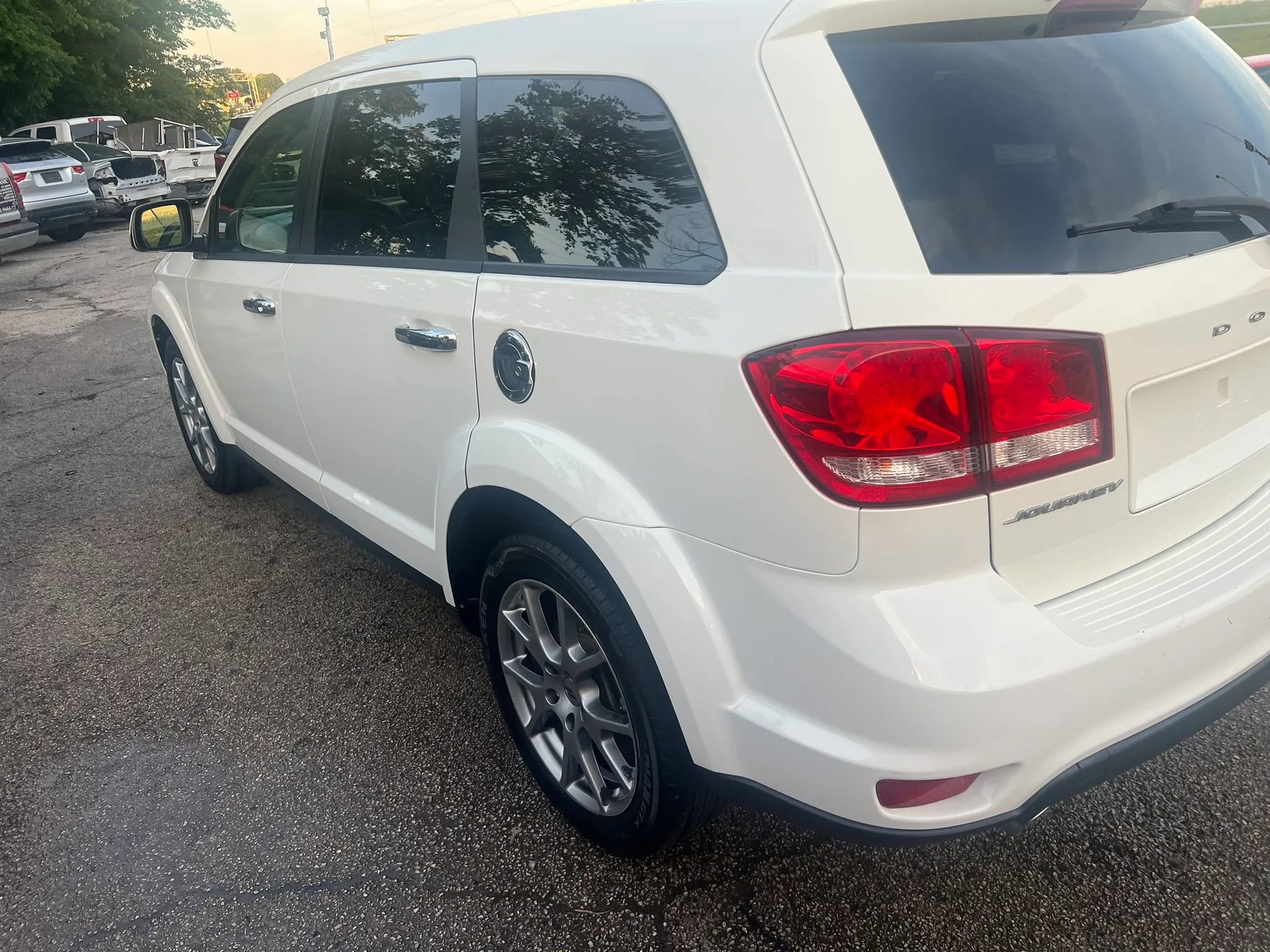 Used 2018 Dodge Journey GT FWD image 8
