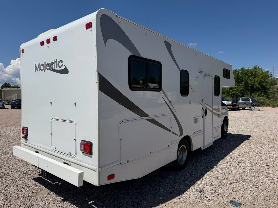Used 2015 Ford E-350 and Econoline 350 Super Duty RWD image 5
